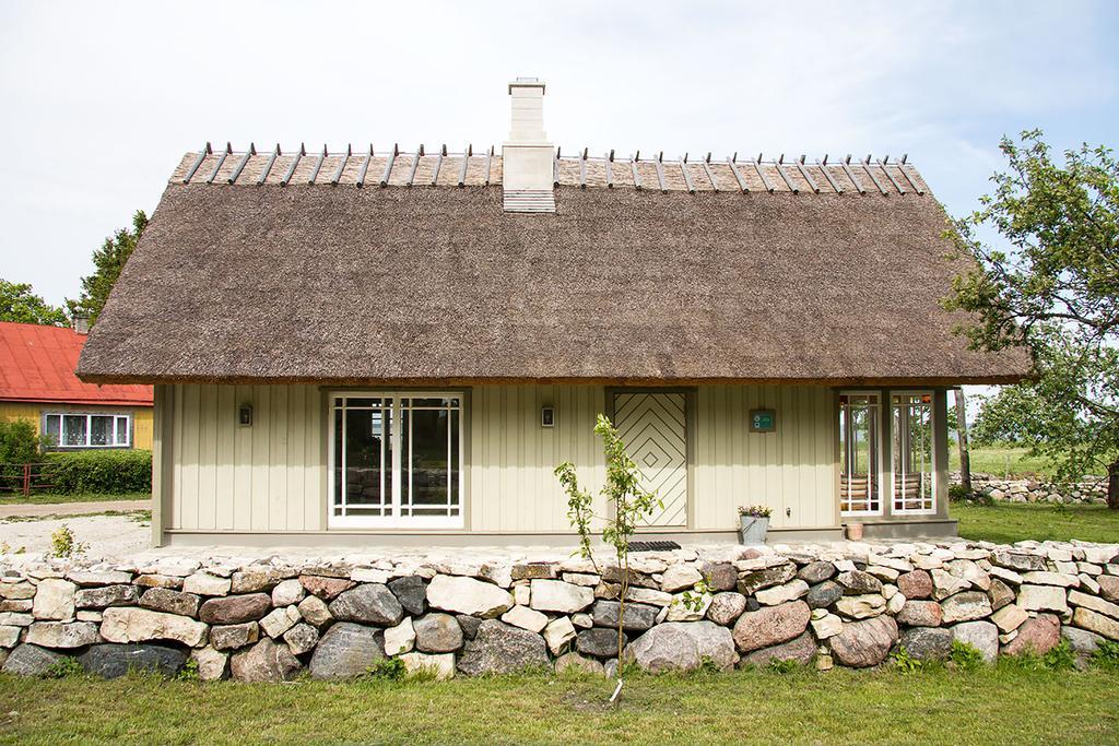 Hansi Puhkemaja Kuivastu Exterior photo